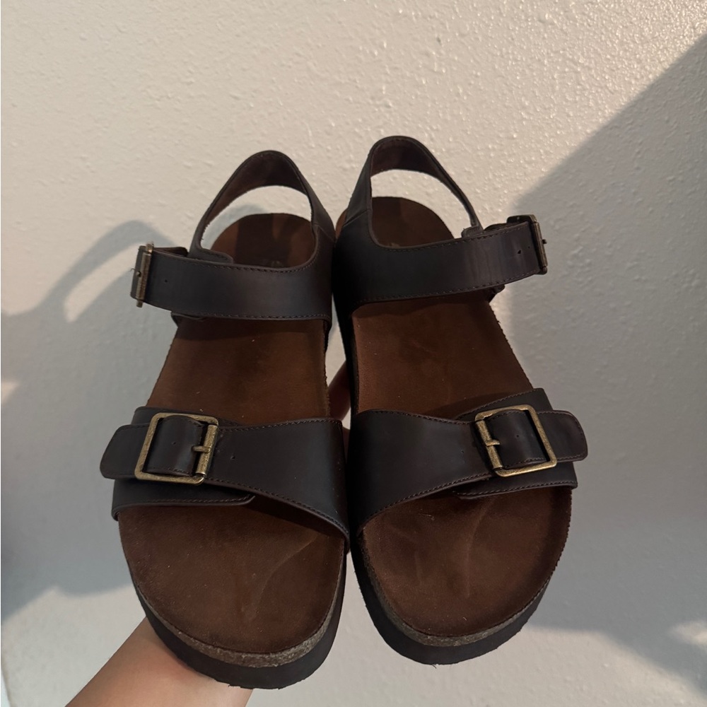 Cliffs by WHITE MOUNTAIN Brown Sandals